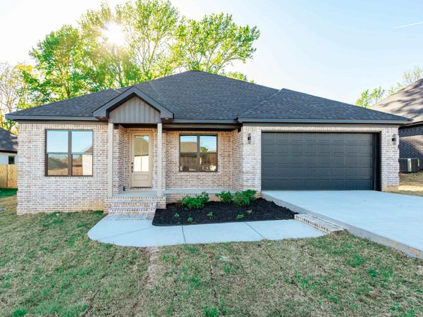 1433 JUSTICE Street , Jacksonville, AR 72076