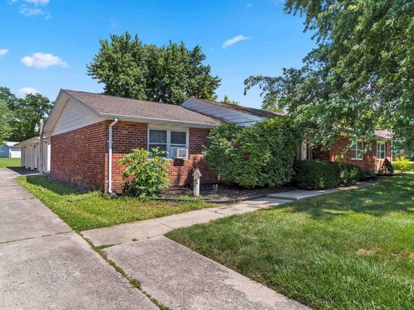 5304 5306 Hemlock, Muncie, IN 47306