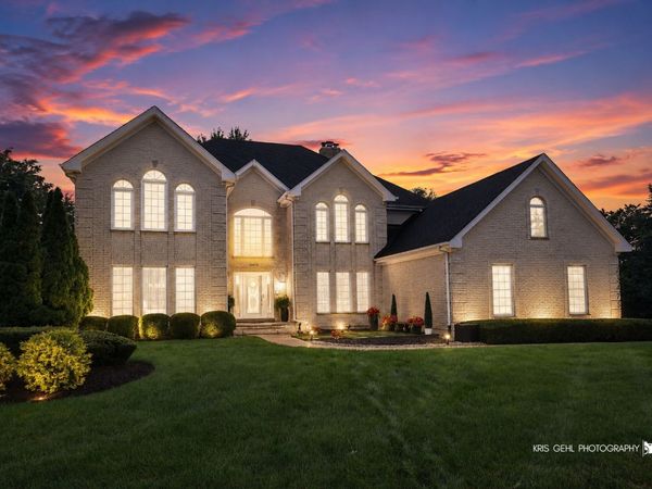 23475 W Newhaven Drive , Hawthorn Woods, IL 60047