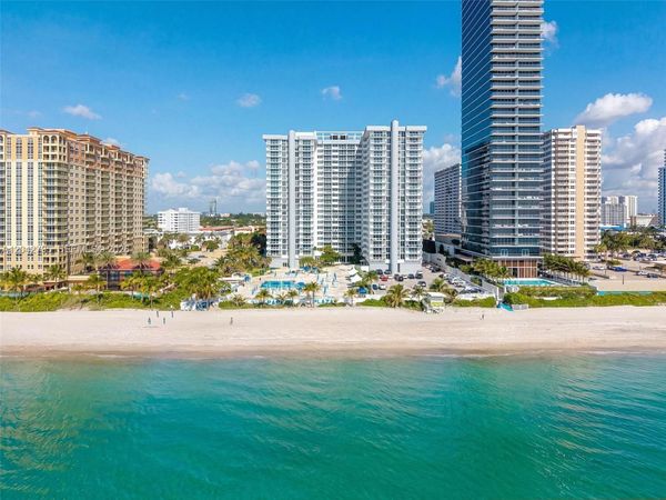 2030 S Ocean Dr , Unit 816, Hallandale Beach, FL 33009