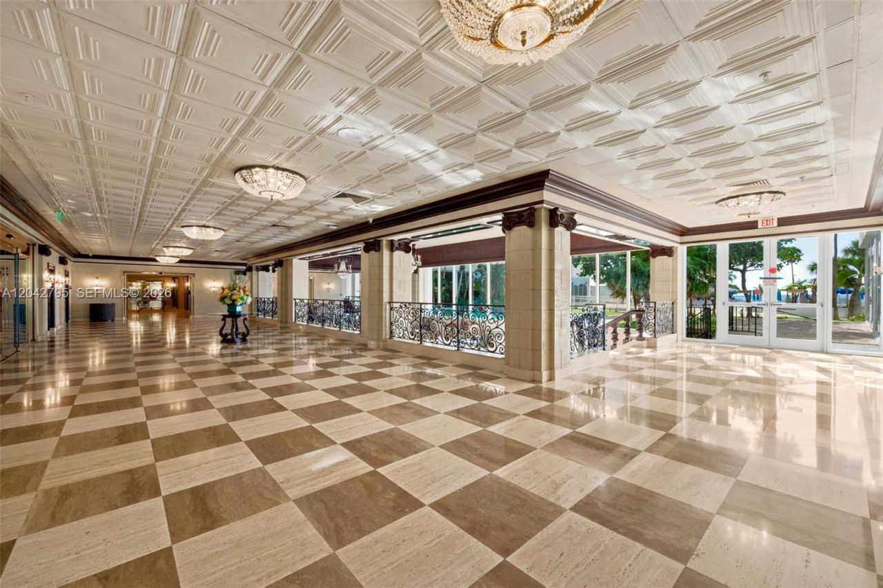2030 S Ocean Dr , Unit 816, Hallandale Beach, FL 33009 Photo