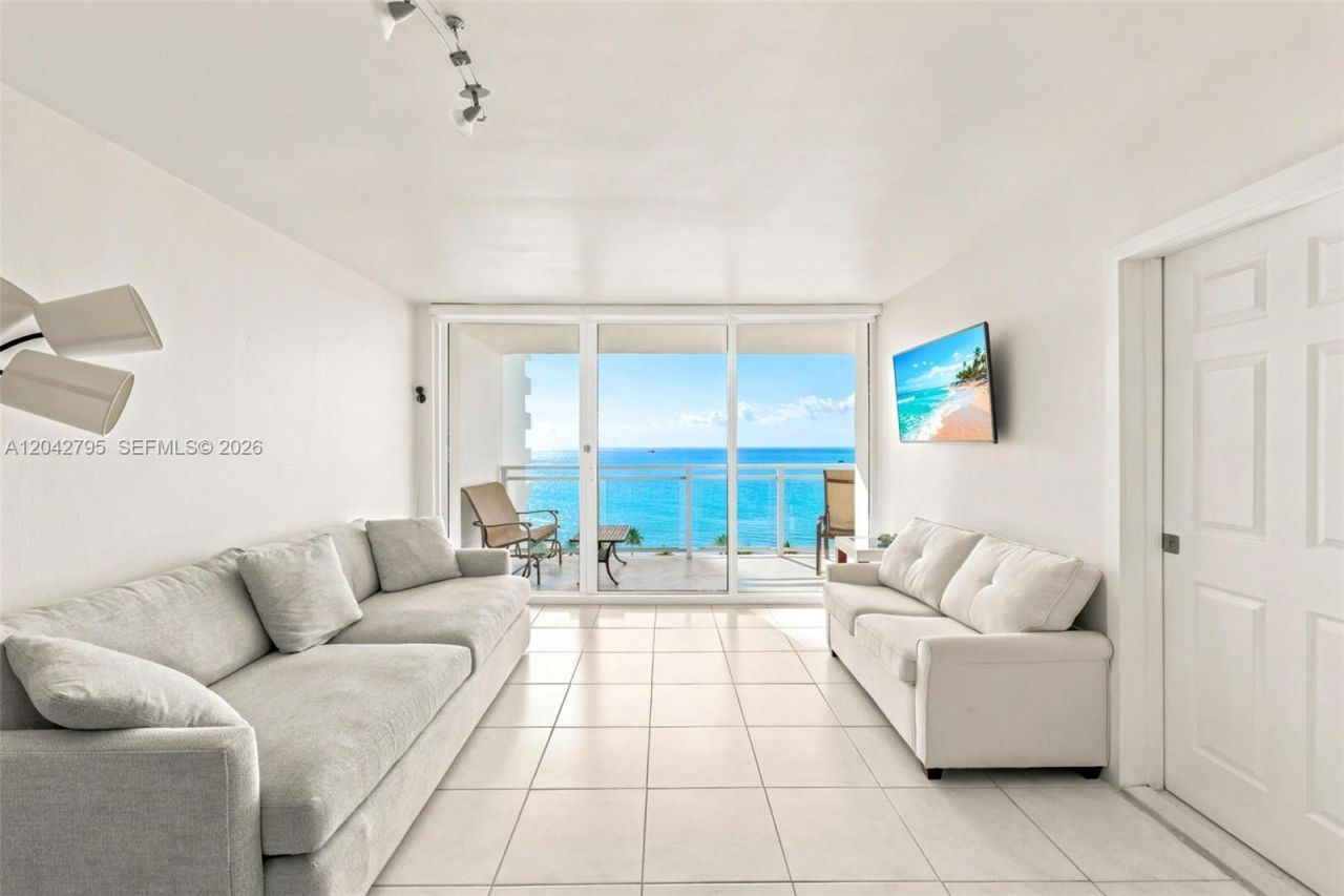 2030 S Ocean Dr , Unit 816, Hallandale Beach, FL 33009 Photo