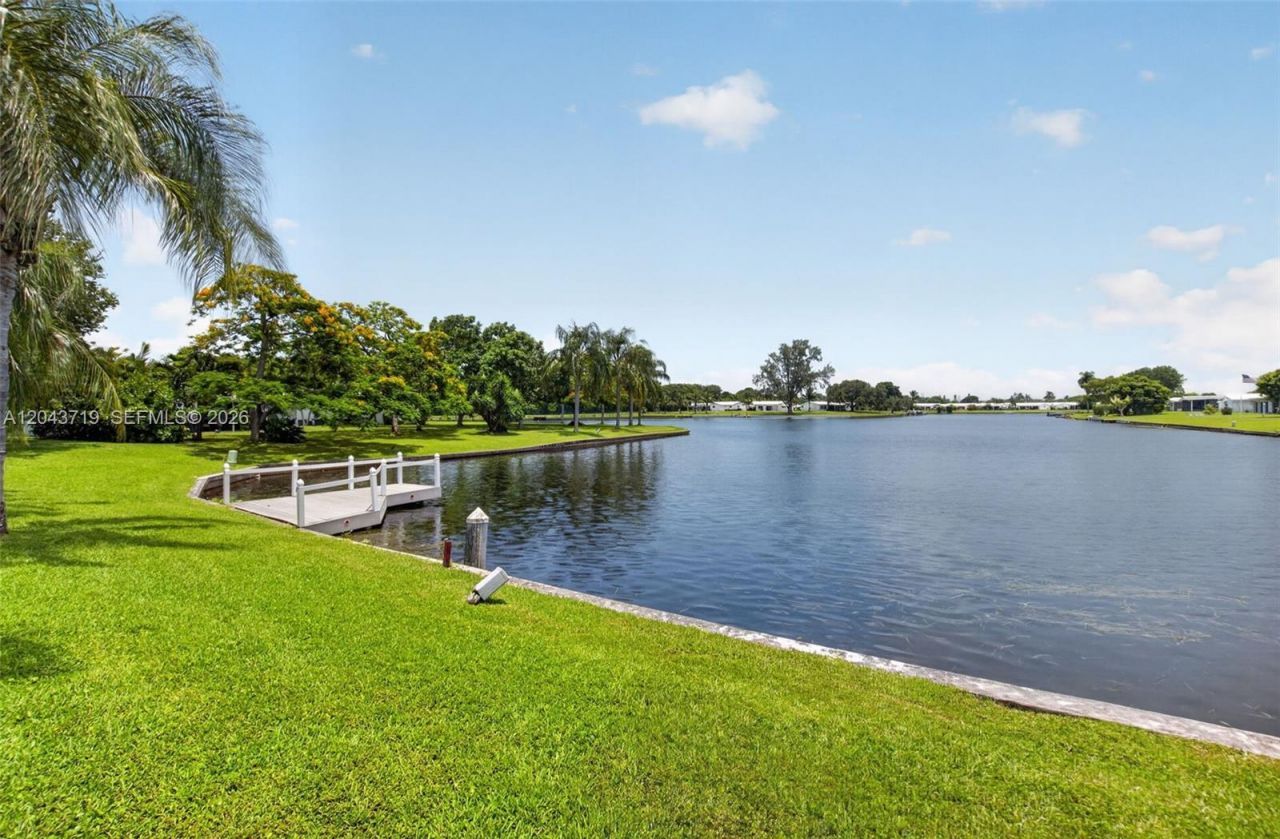 1502 SW 17th Ave , Boynton Beach, FL 33426 Photo