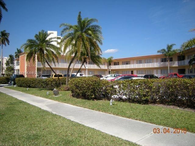 26 Diplomat Pkwy, Unit 2248, Hallandale Beach, FL 33009 Photo