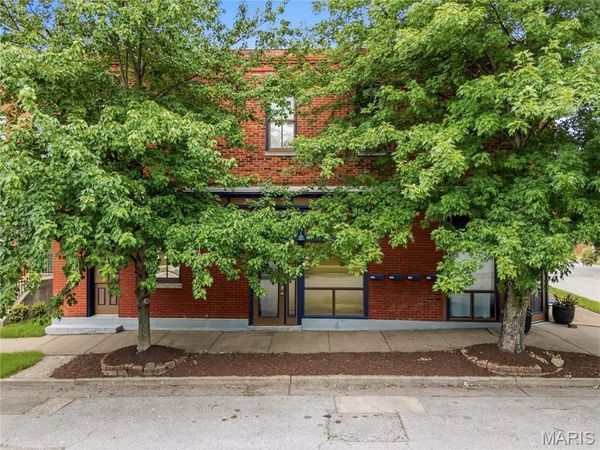 2901 Wisconsin Avenue, Unit 2905, St Louis, MO 63118
