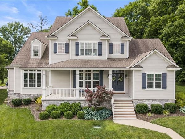 131 Anchor Drive, Lake Tapawingo, MO 64015