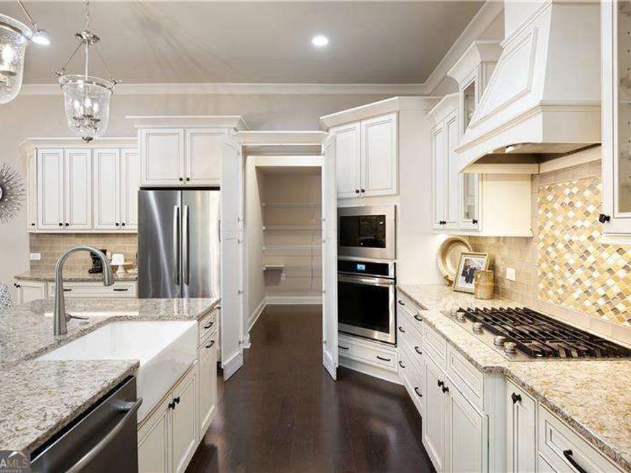 Property Image 18