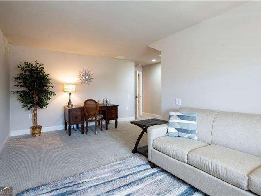 Property Image 52