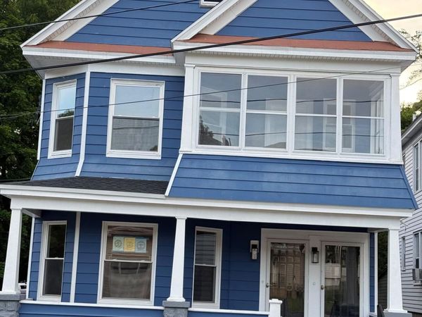 12 Lomasney Avenue, Schenectady, NY 12308
