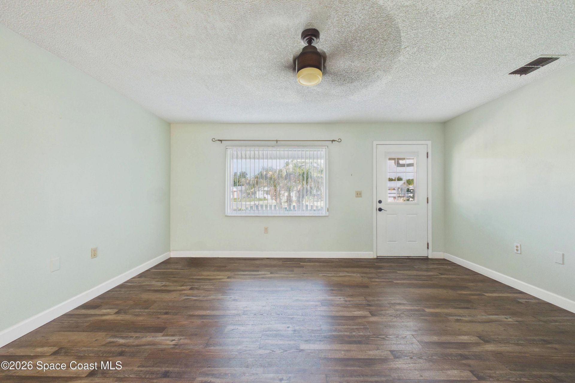 7232 Omega Court, Zephyrhills, FL 33541 Photo