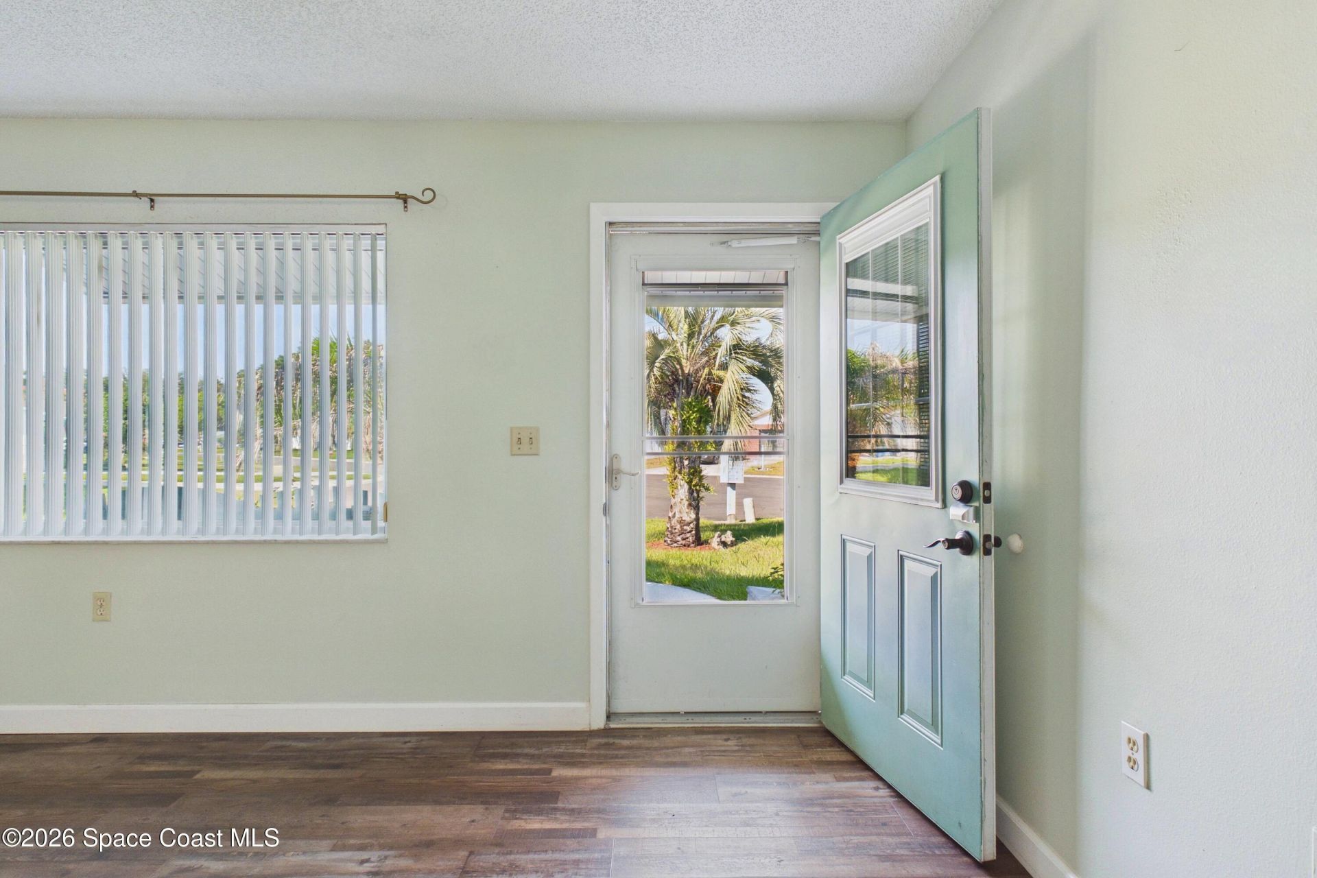 7232 Omega Court, Zephyrhills, FL 33541 Photo