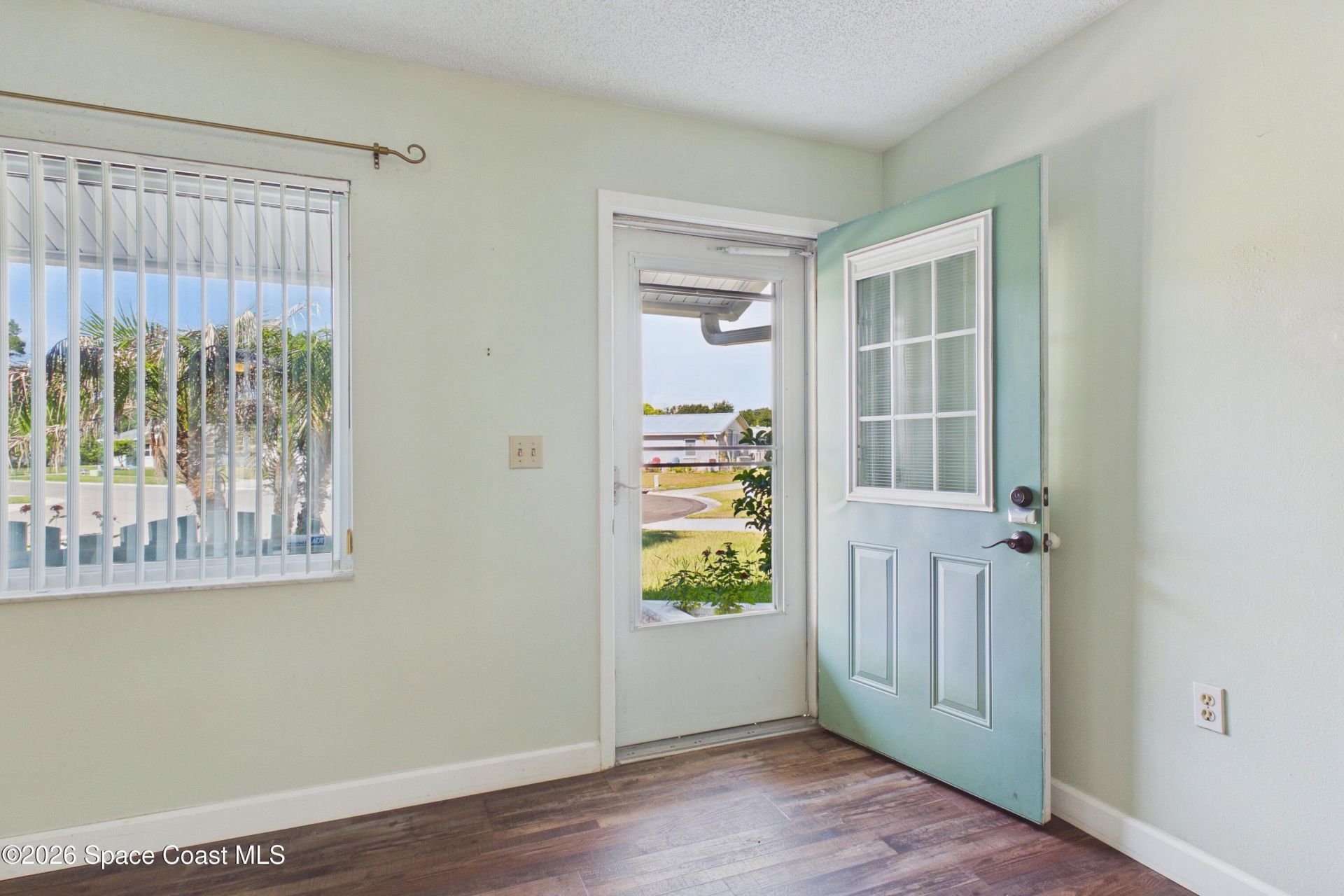 7232 Omega Court, Zephyrhills, FL 33541 Photo