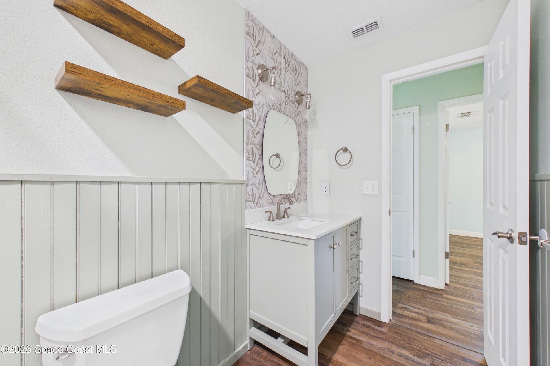 7232 Omega Court, Zephyrhills, FL 33541 Photo