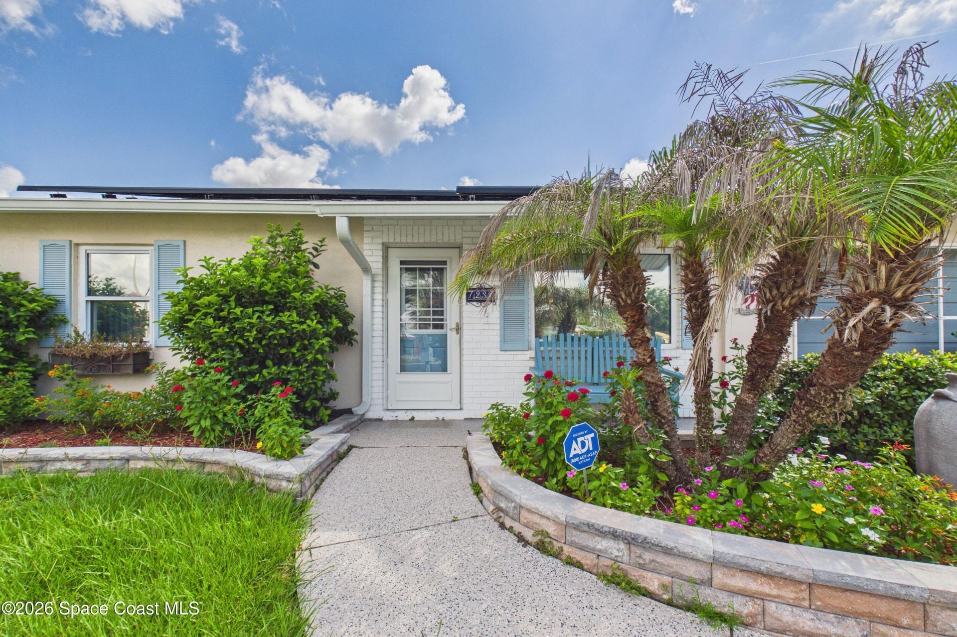 7232 Omega Court, Zephyrhills, FL 33541 Photo