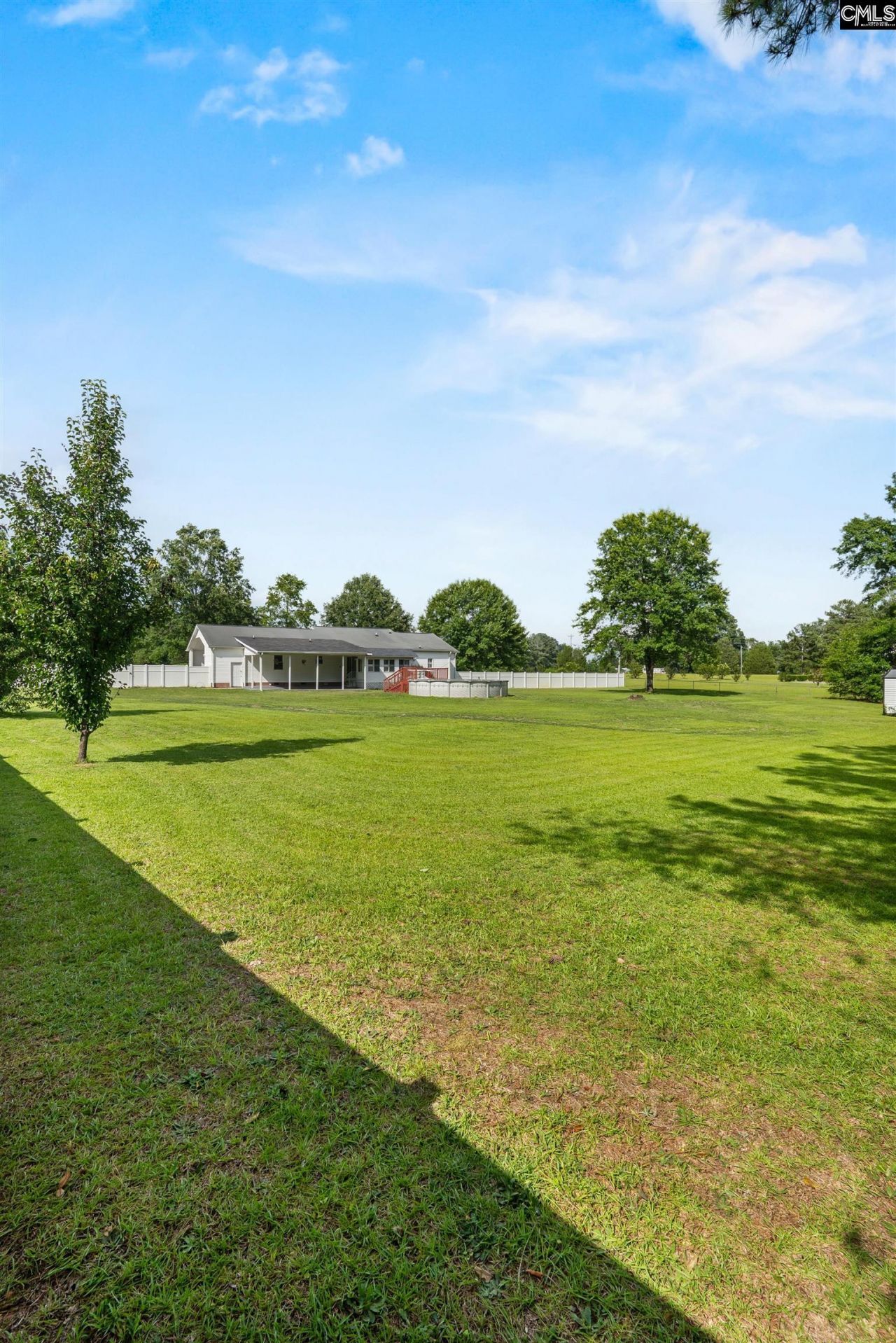 460 Taylor Rd Photo 35