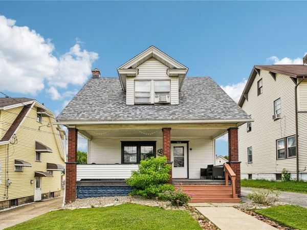 926 Hazel St, New Castle, PA 16101
