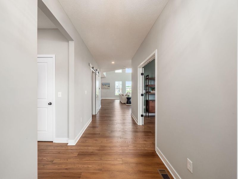 9178 Coe Drive, Plain City, OH 43064 Photo 6