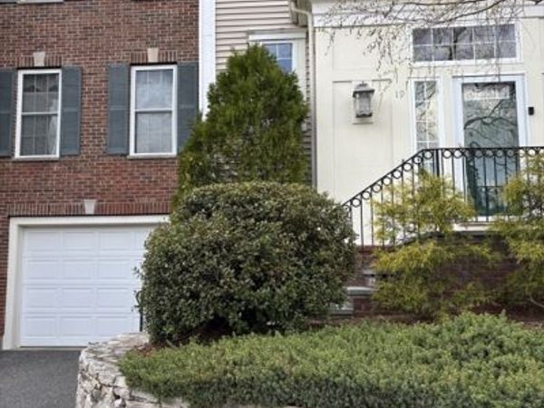 19 Imperial Ct, Unit 19, Westborough, MA 01581