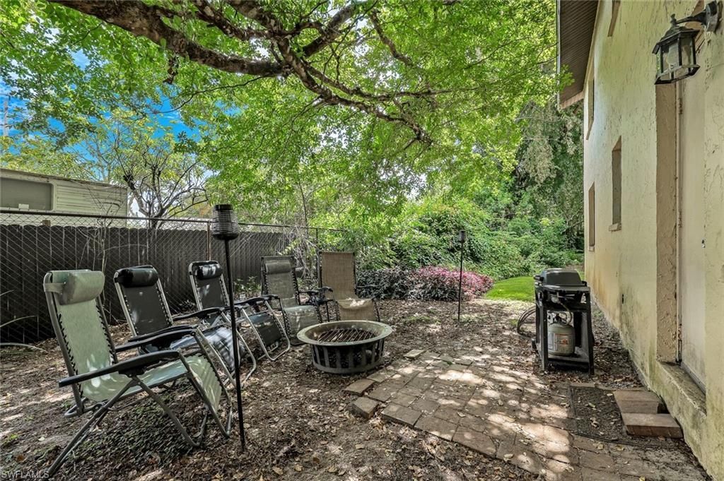 1400 Green Valley Cir , Unit 1002, Naples, FL 34104 Photo