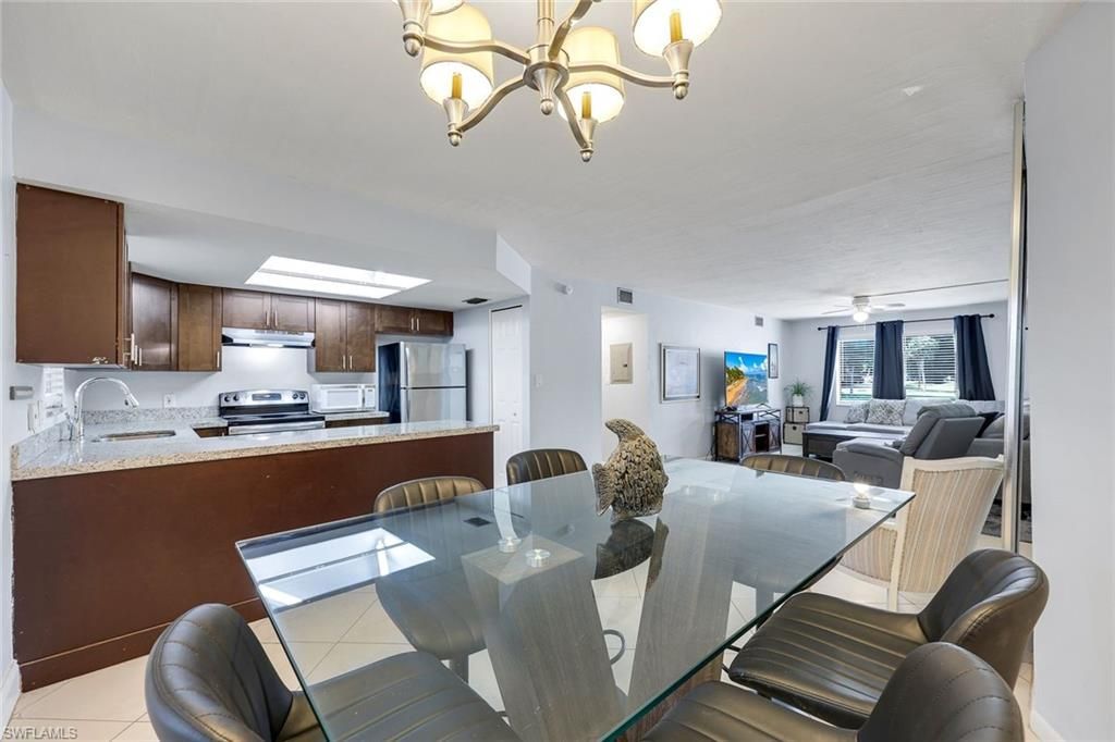 1400 Green Valley Cir , Unit 1002, Naples, FL 34104 Photo