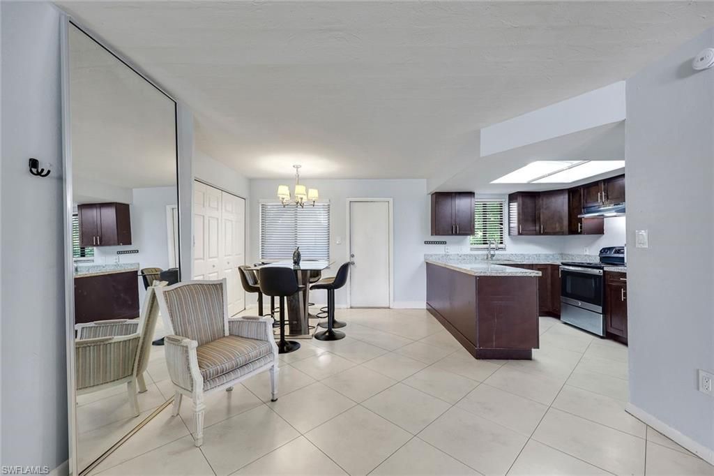 1400 Green Valley Cir , Unit 1002, Naples, FL 34104 Photo
