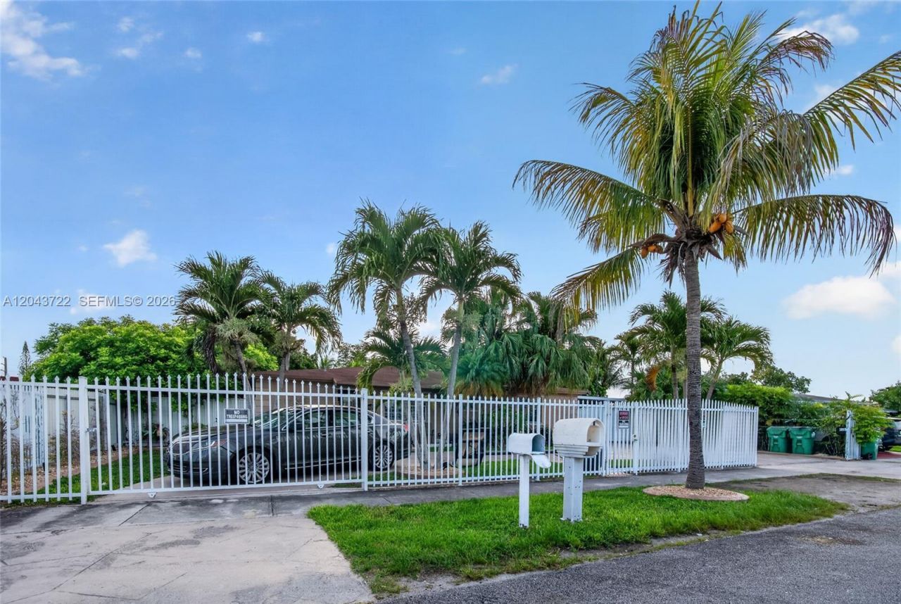 25520 SW 125th Ct , Homestead, FL 33032 Photo