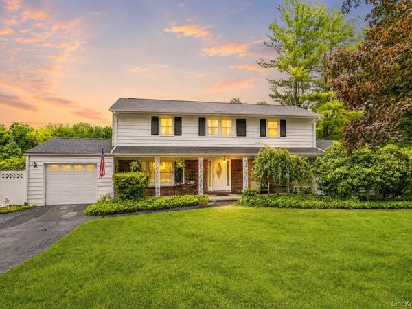 2590 Darnley Place , Yorktown Heights, NY 10598