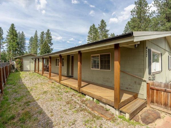 427 E 5th St, Deer Park, WA 99006