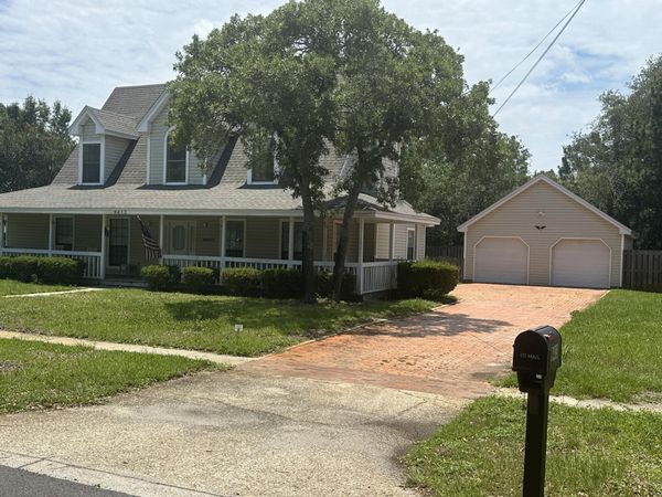9413 Octavia Lane, Navarre, FL 32566