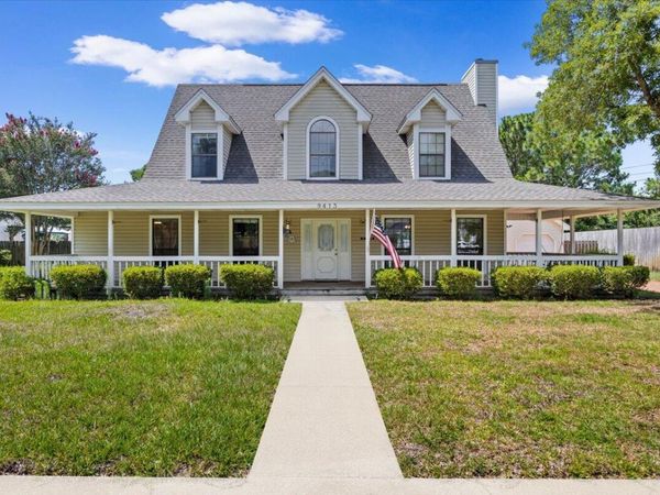 9413 Octavia Lane, Navarre, FL 32566
