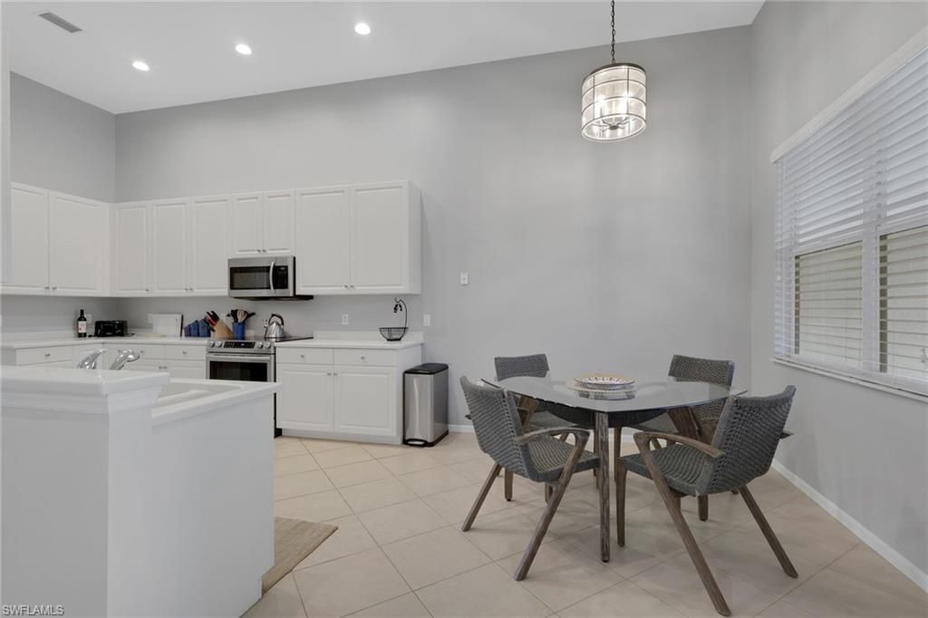 12259 Toscana Way , Unit 202, Bonita Springs, FL 34135 Photo