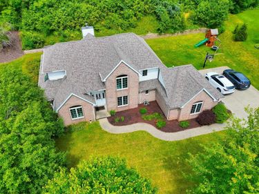 1124 Steeplechase Drive, Morgantown, WV 26508