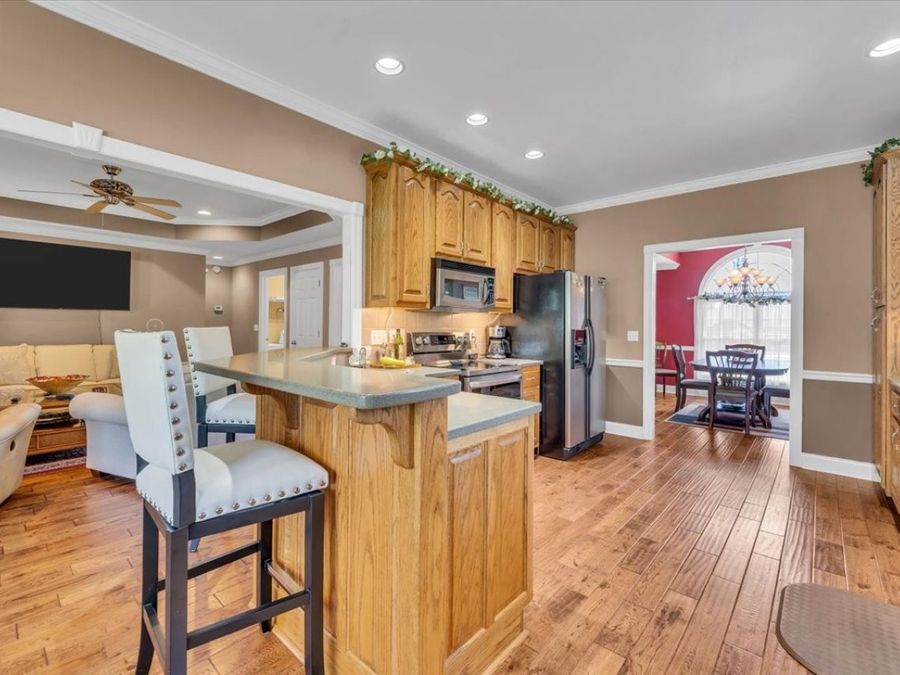 Property Image 12
