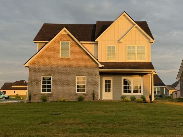 3304 Stonehorn Dr , Bell Buckle, TN 37020