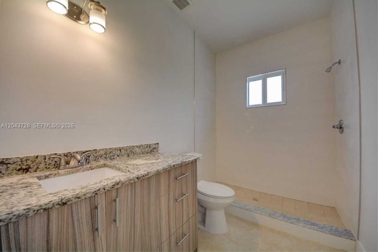 312 Phippen Waiters Rd , Dania Beach, FL 33004 Photo