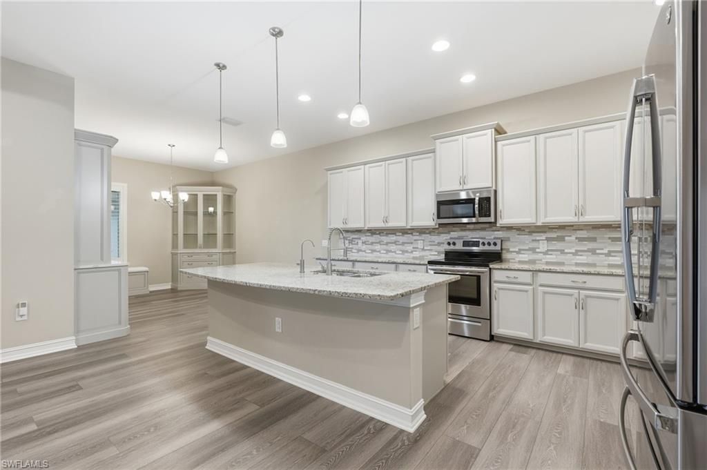 10240 Avonleigh Dr , Bonita Springs, FL 34135 Photo