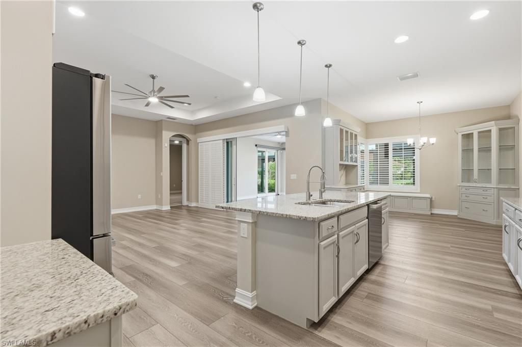 10240 Avonleigh Dr , Bonita Springs, FL 34135 Photo