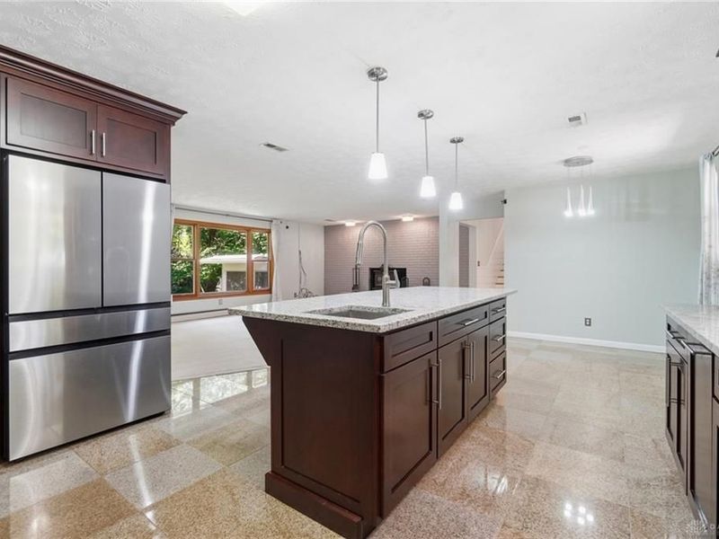 686 Evans Lane, Washington Township, OH 45459 Photo 18