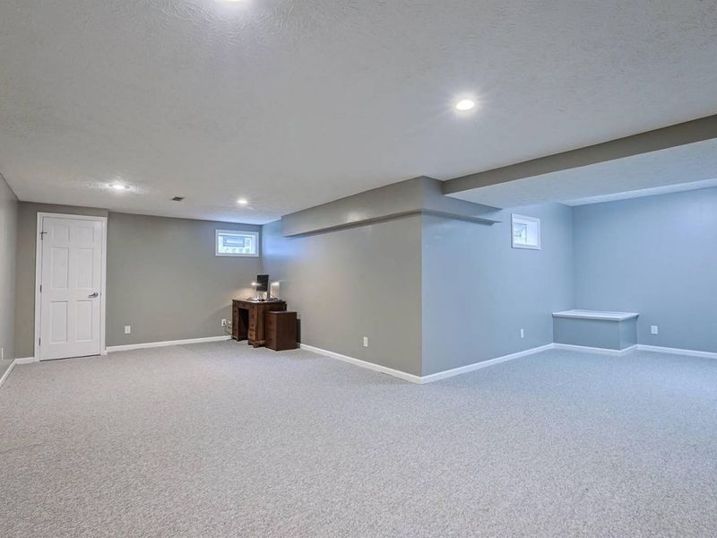 6796 Hillock Court, Florence, KY 41042 Photo 32
