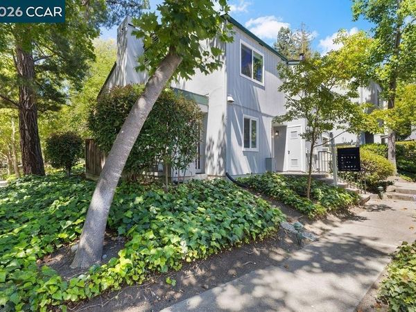 401 Old Orchard Ct, Danville, CA 94526