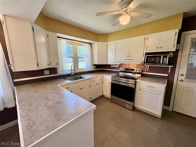 89 Roosevelt Drive, Geneva, OH 44041 Photo 3