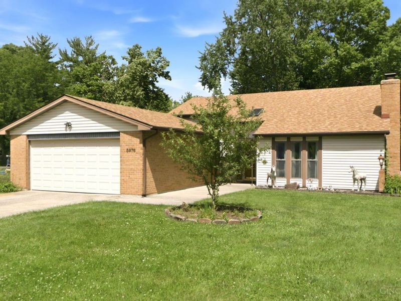 5976 Red Oak Drive, Fairfield, OH 45014 Photo 2