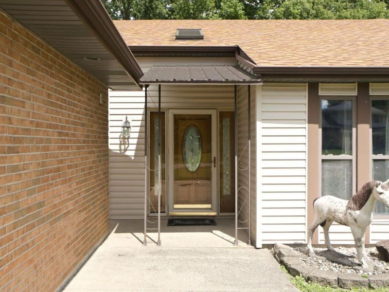 5976 Red Oak Drive, Fairfield, OH 45014 Photo 3