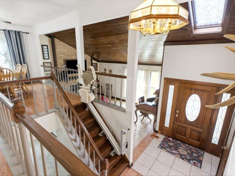 5976 Red Oak Drive, Fairfield, OH 45014 Photo 7