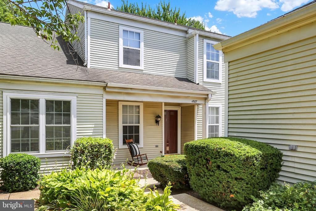 1807 WEXFORD ROAD , PALMYRA, PA 17078