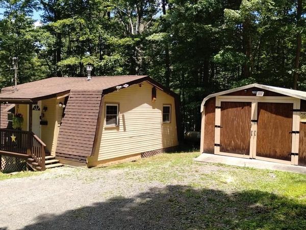 586 CARDINAL VIEW ROAD, PAW PAW, WV 25434
