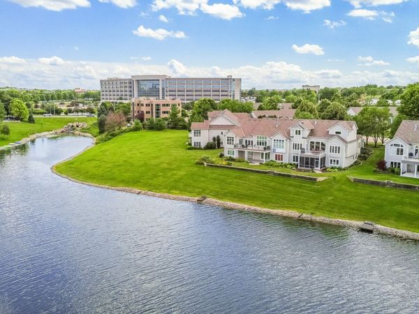 13543 Village Court, Clive, IA 50325