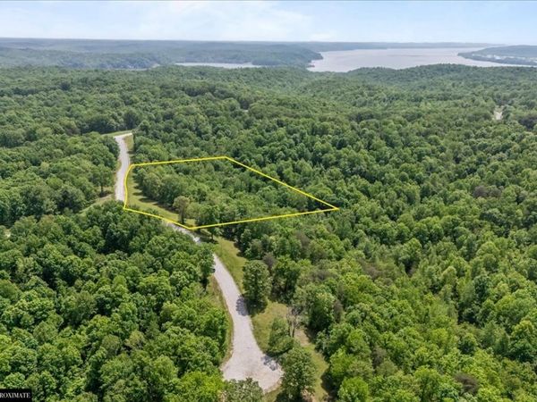 0 Western Road , Unit 122, Waverly, TN 37185