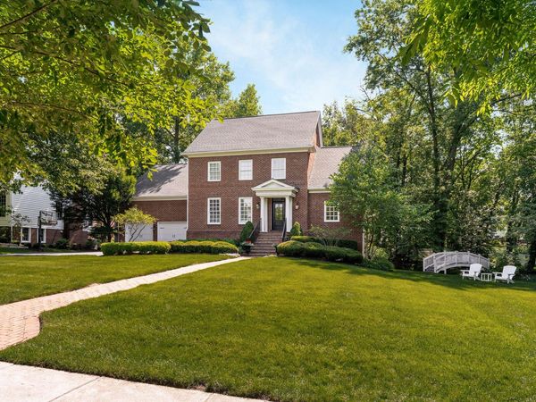 4056 James River Road , New Albany, OH 43054