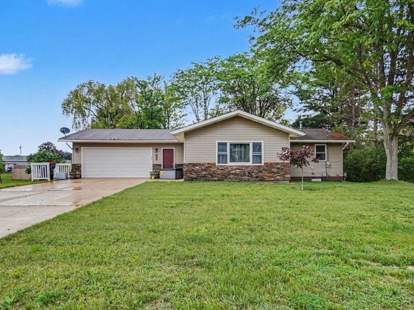412 W Church Avenue, Reed City, MI 49677